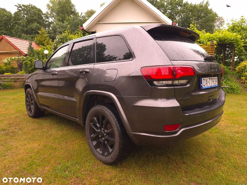 Jeep Grand Cherokee - 7