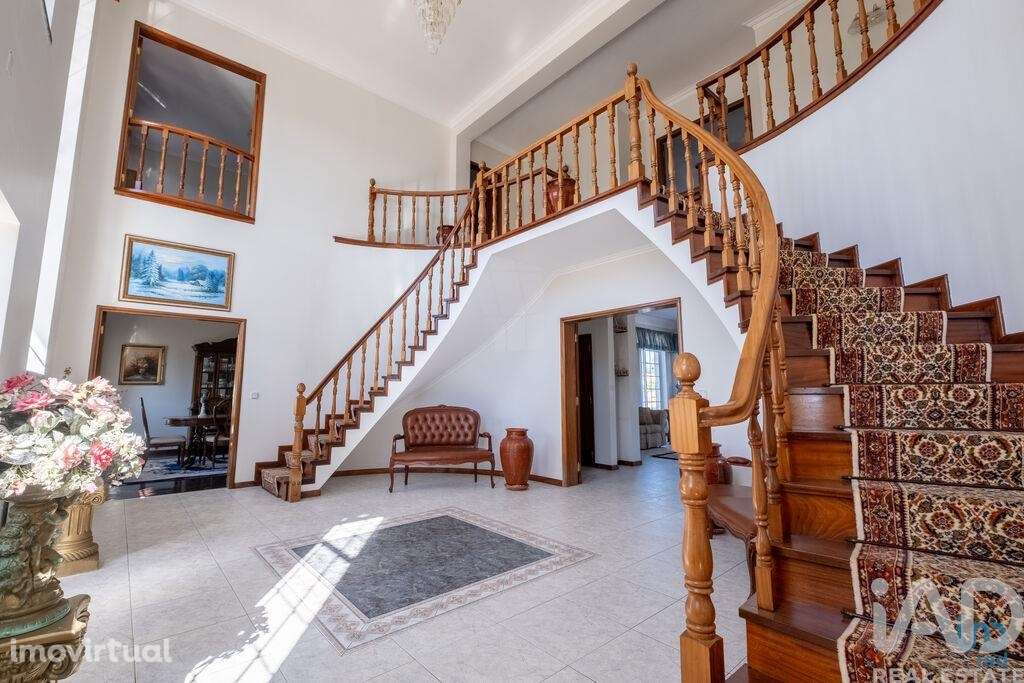 Casa / Villa T4 em Figueira de Lorvão - Grande imagem: 5/36