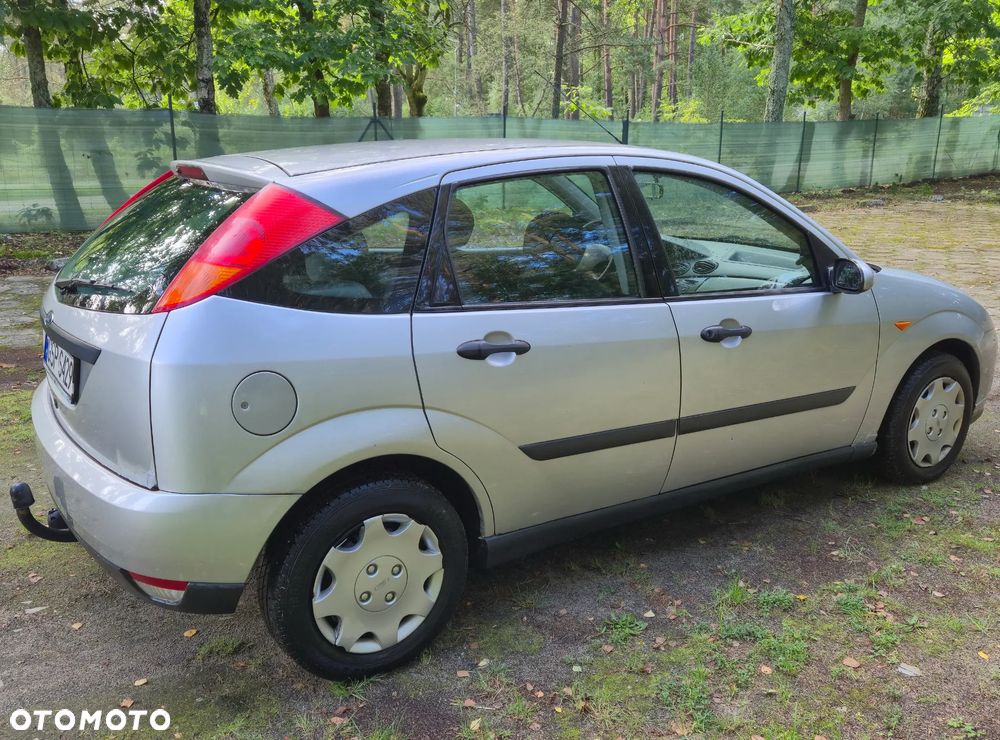 Ford Focus - 12