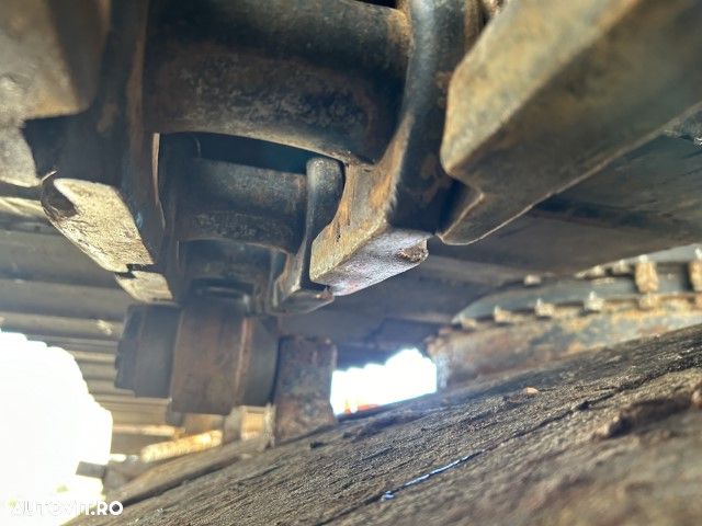 Hitachi ZH210LC-5B - 21