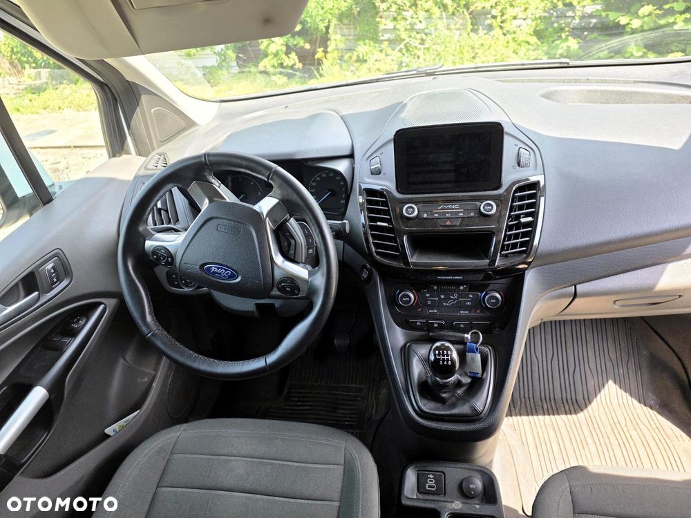 Ford TRANSIT CONNECT - 8