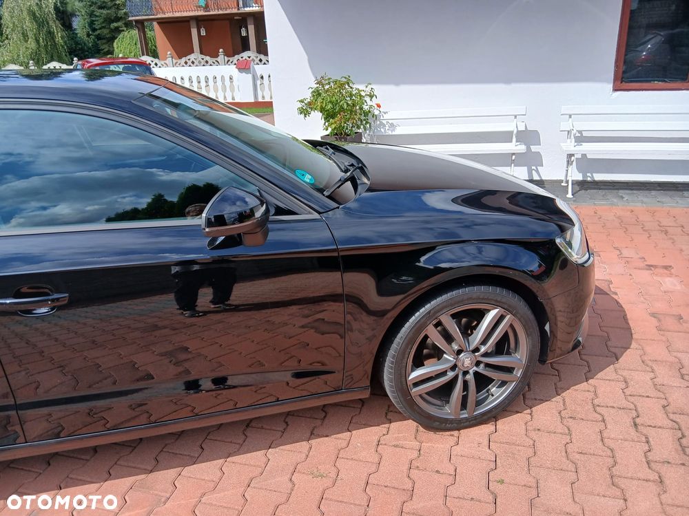 Audi A3 Sportback 1.6 TDI ultra Attraction - 5