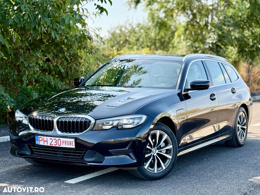 BMW Seria 3 330e Aut. Advantage