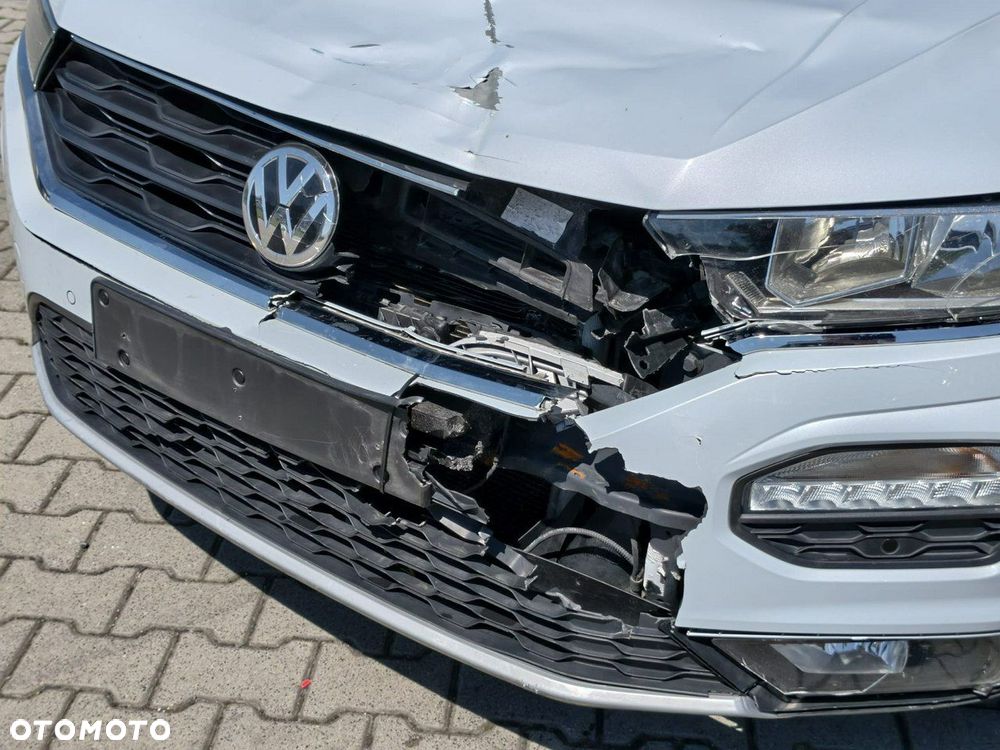 Volkswagen T-Roc - 26