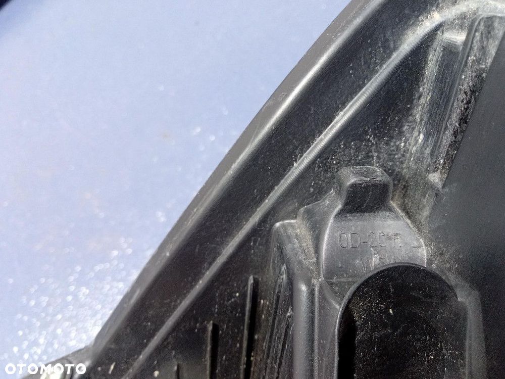 TOYOTA YARIS III LIFT 17- REFLEKTOR LEWY LAMPA PRZEDNIA EU 0D-195 - 4