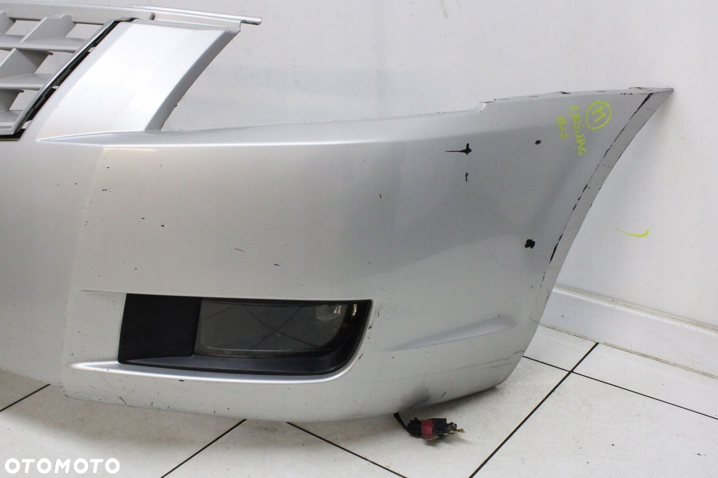 CADILLAC BLS 2005R- ZDERZAK PRZÓD PRZEDNI HALOGENY - 2