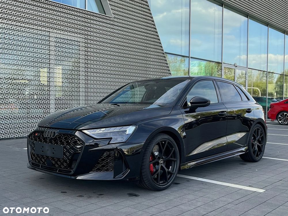 Audi RS3 Sportback - 2