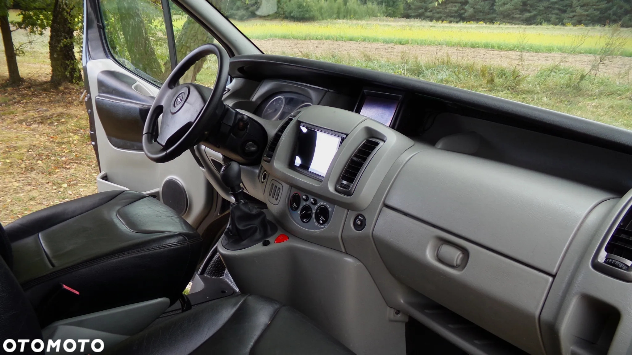 Opel VIVARO 2.5 150KM * LONG * KLIMA * BRYGADÓWKA * ZADBANY ! - 12