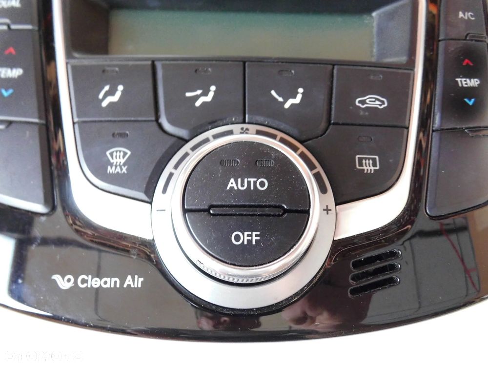 PANEL PRZEŁĄCZNIKÓW KLIMATYZACJI HYUNDAI I30 II 2013r. ORYGINAŁ - 6