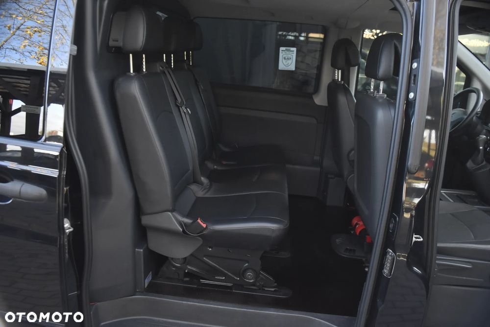 Mercedes-Benz VITO - 10
