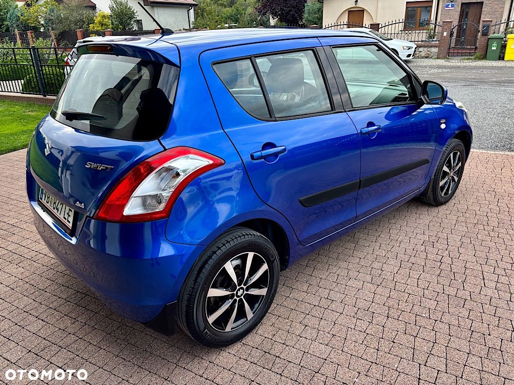 Suzuki Swift 1.2 Premium - 3