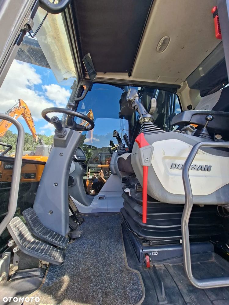 Doosan DX170W-5 - 15