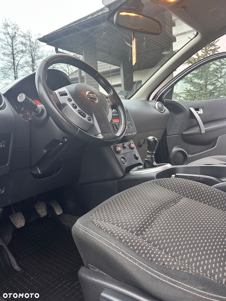Nissan Qashqai - 26