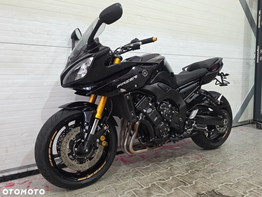 Yamaha FZ - 2