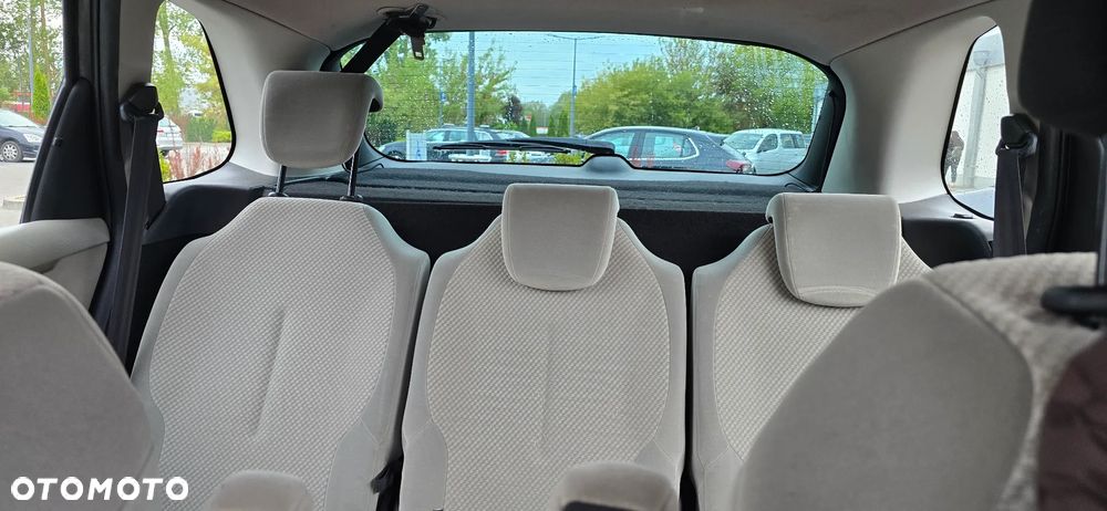 Citroën C4 Picasso - 15