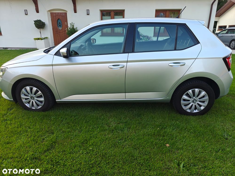 Skoda Fabia - 3