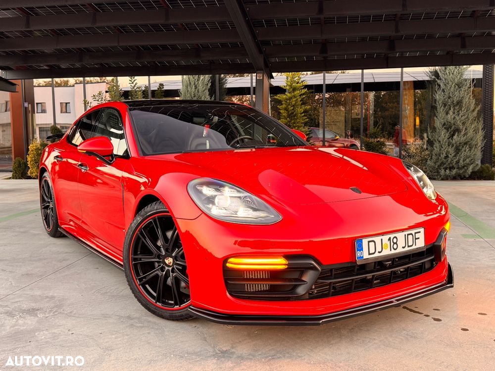 Porsche Panamera 4S - 5