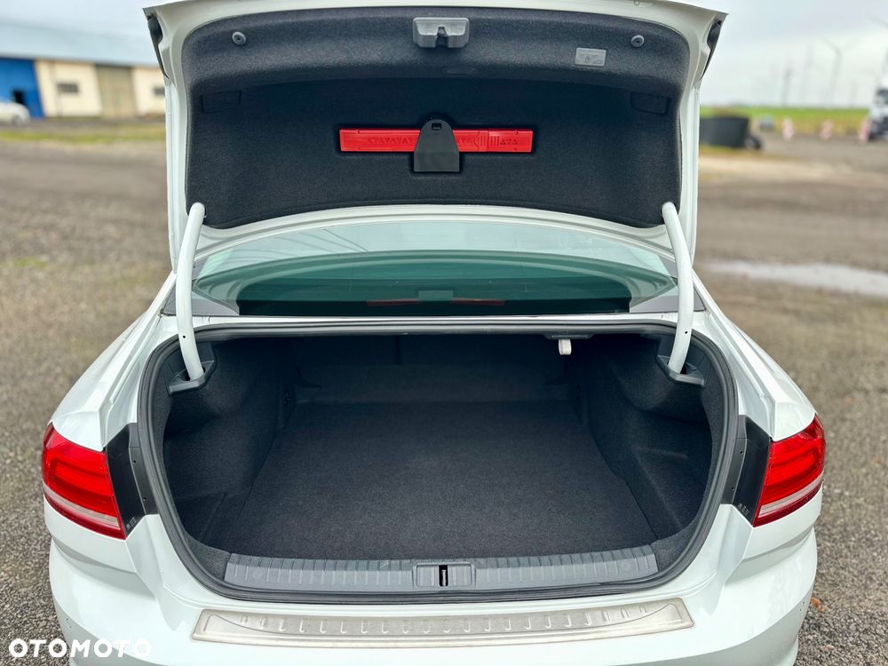 Volkswagen Passat 1.6 TDI (BlueMotion Technology) Trendline - 7