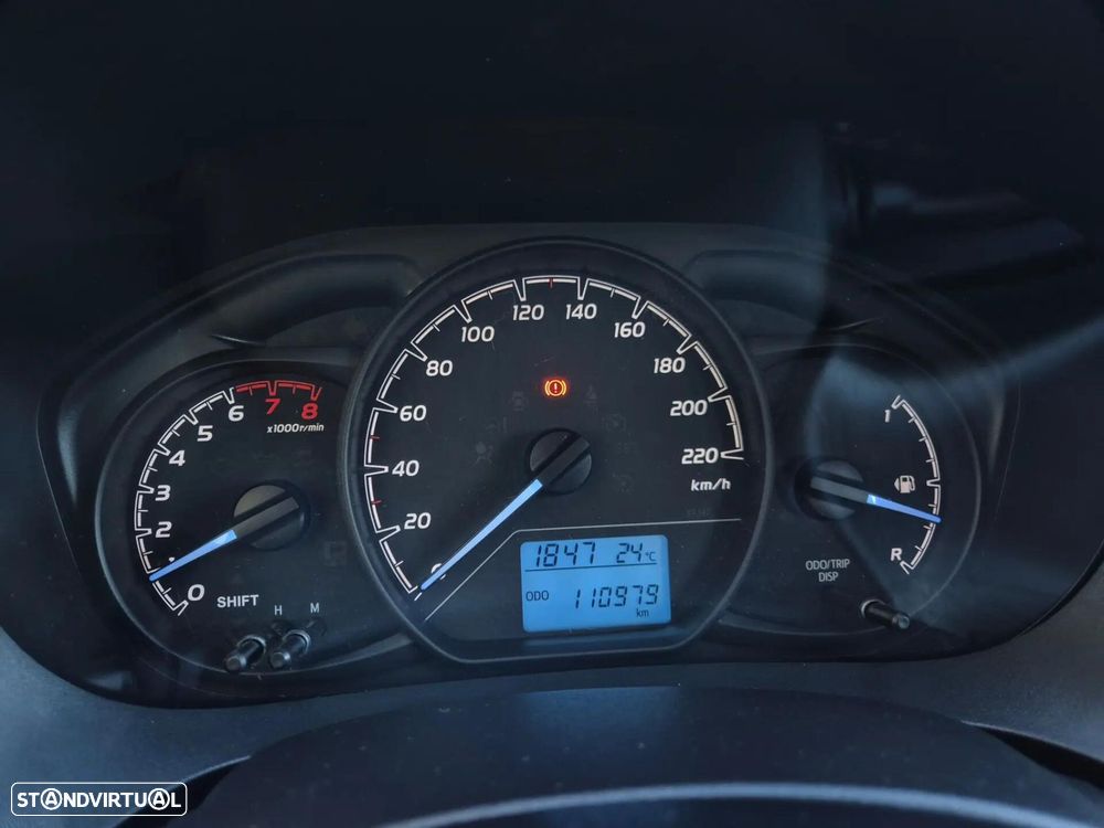 Toyota Yaris 1.5 VVT-i Active - 19