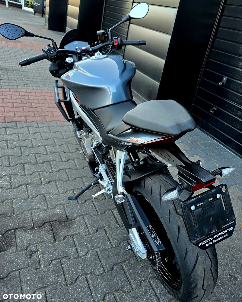 Aprilia Tuono - 16