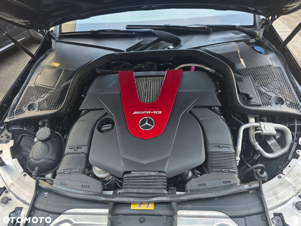 Mercedes-Benz Klasa C 450 AMG 4Matic 7G-TRONIC - 12