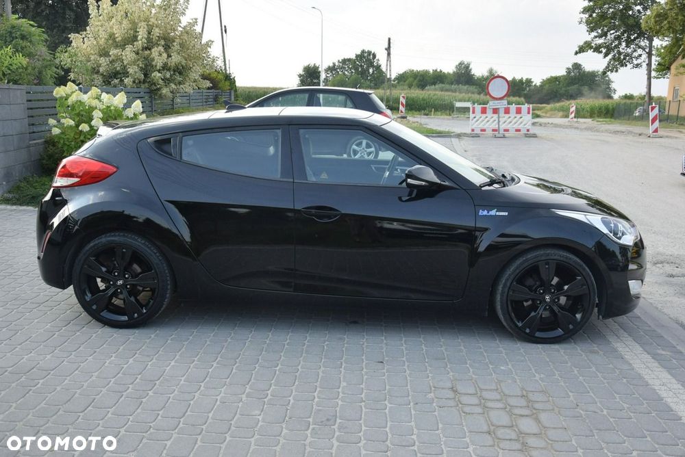 Hyundai Veloster 1.6 GDI Premium - 12