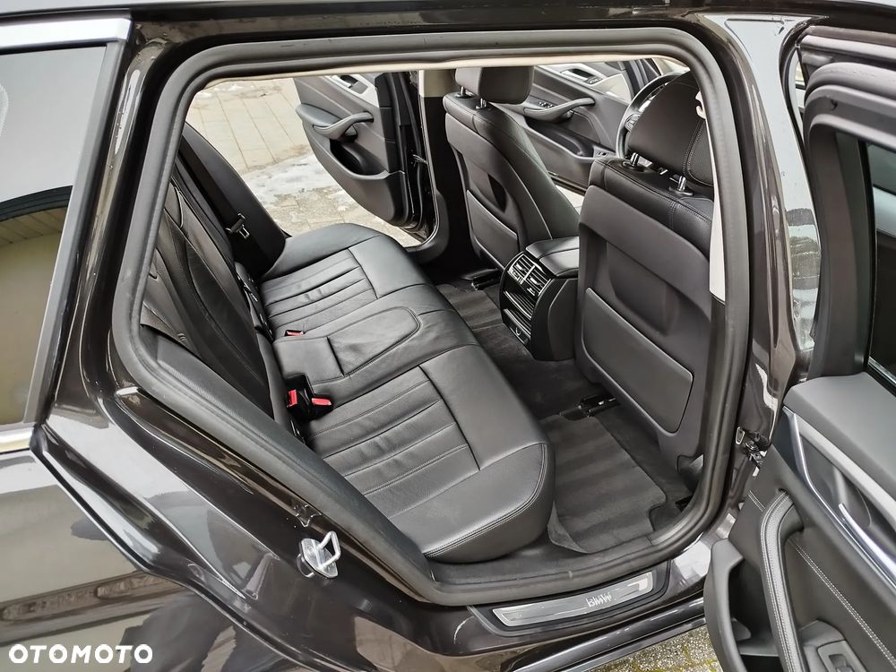 BMW Seria 5 520d Modern Line - 16