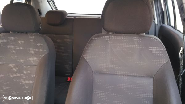 Para Peças Opel Corsa D (S07) - 3