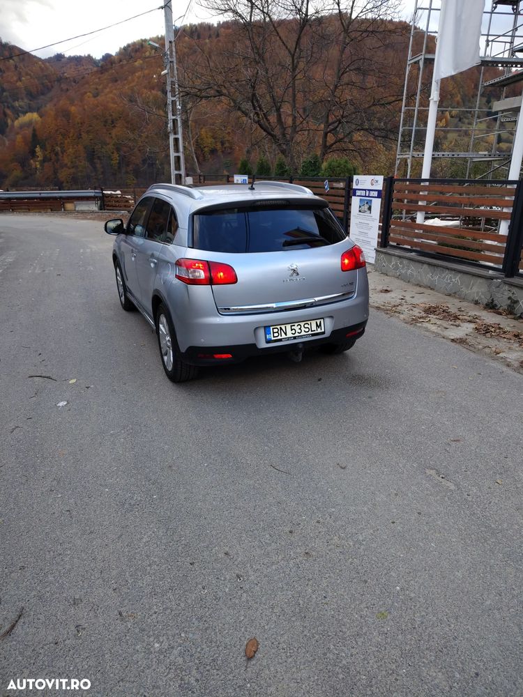 Peugeot 4008 - 9