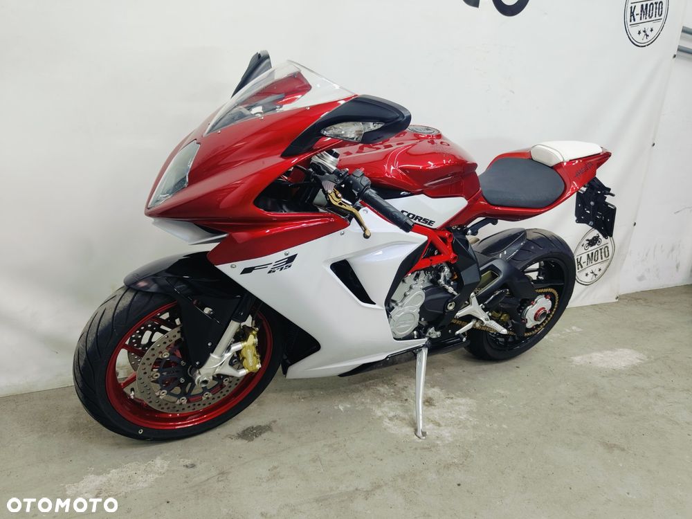 MV AGUSTA F3 - 19