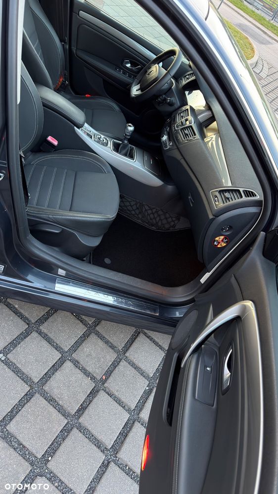 Renault Laguna 2.0 dCi Tech Run - 31