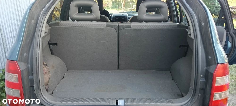 Audi A2 1.4 TDI - 11
