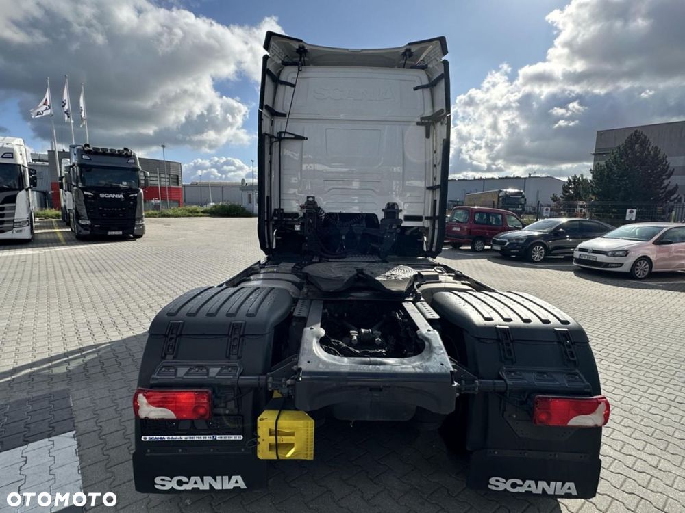 Scania R 460 A4x2NA - 8