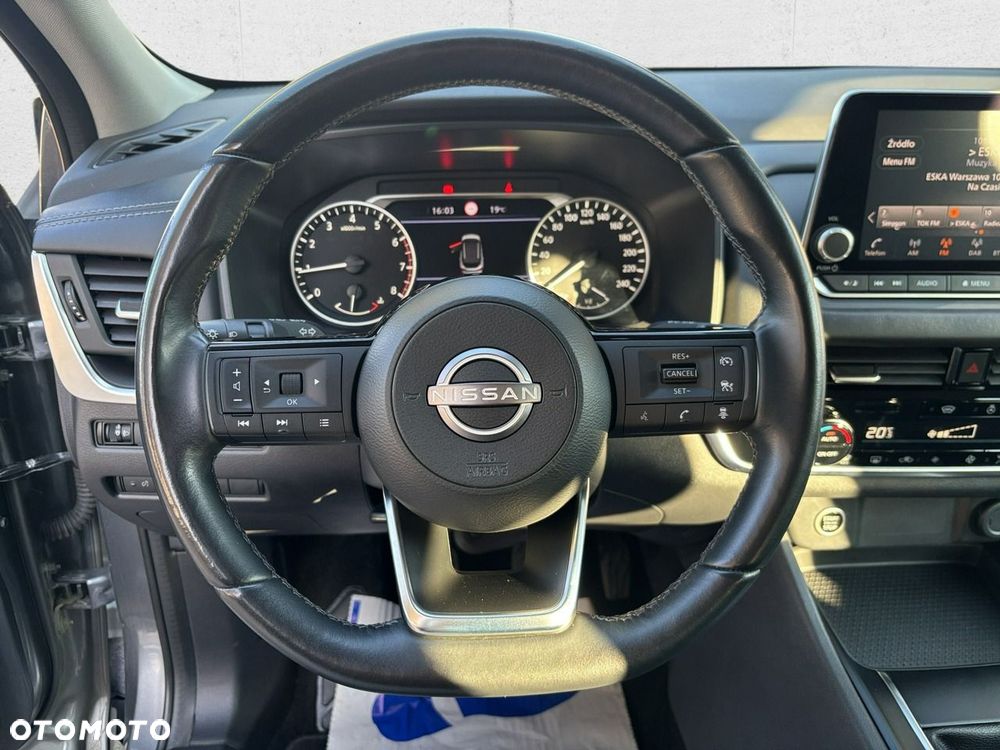Nissan Qashqai - 16