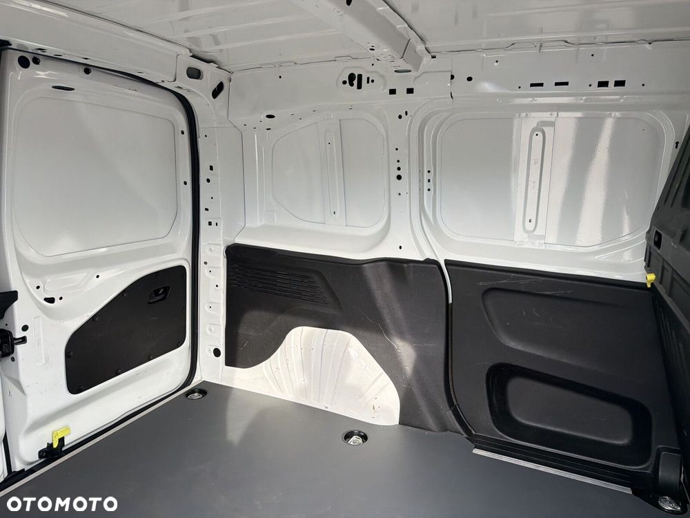 Toyota proace-city - 29