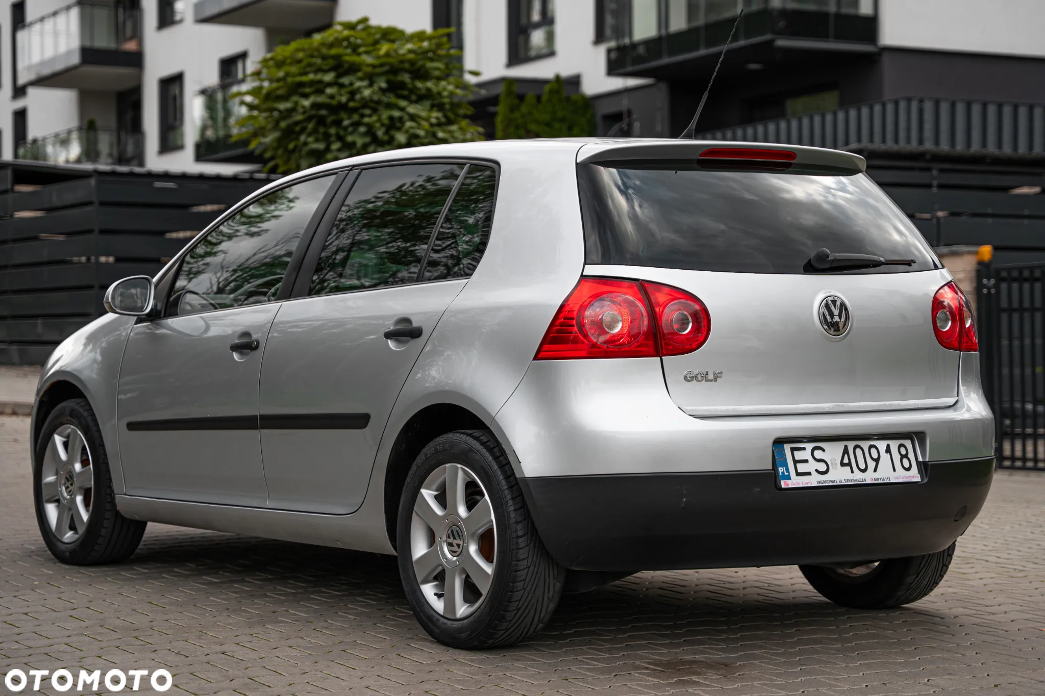 Volkswagen Golf V 1.6 Comfortline - 5