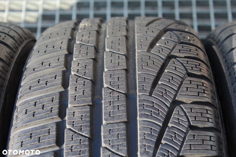 oryg vw tiguan 5na r-line 18'' 5x112 et43 pirelli 235/55r18 8mm 21r - 13