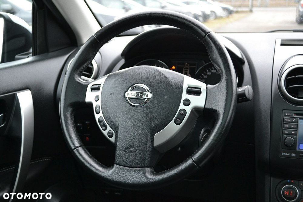 Nissan Qashqai - 16