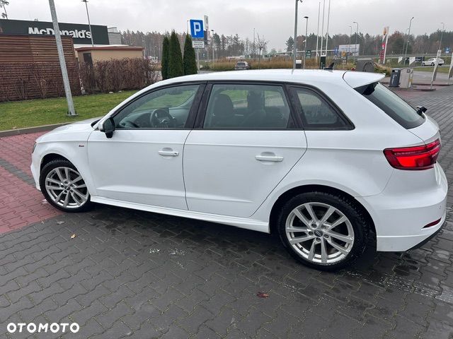 Audi A3 Sportback 35 TFSI S tronic - 2