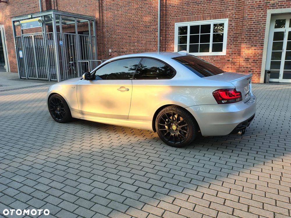 BMW Seria 1 135i Edition Sport - 8