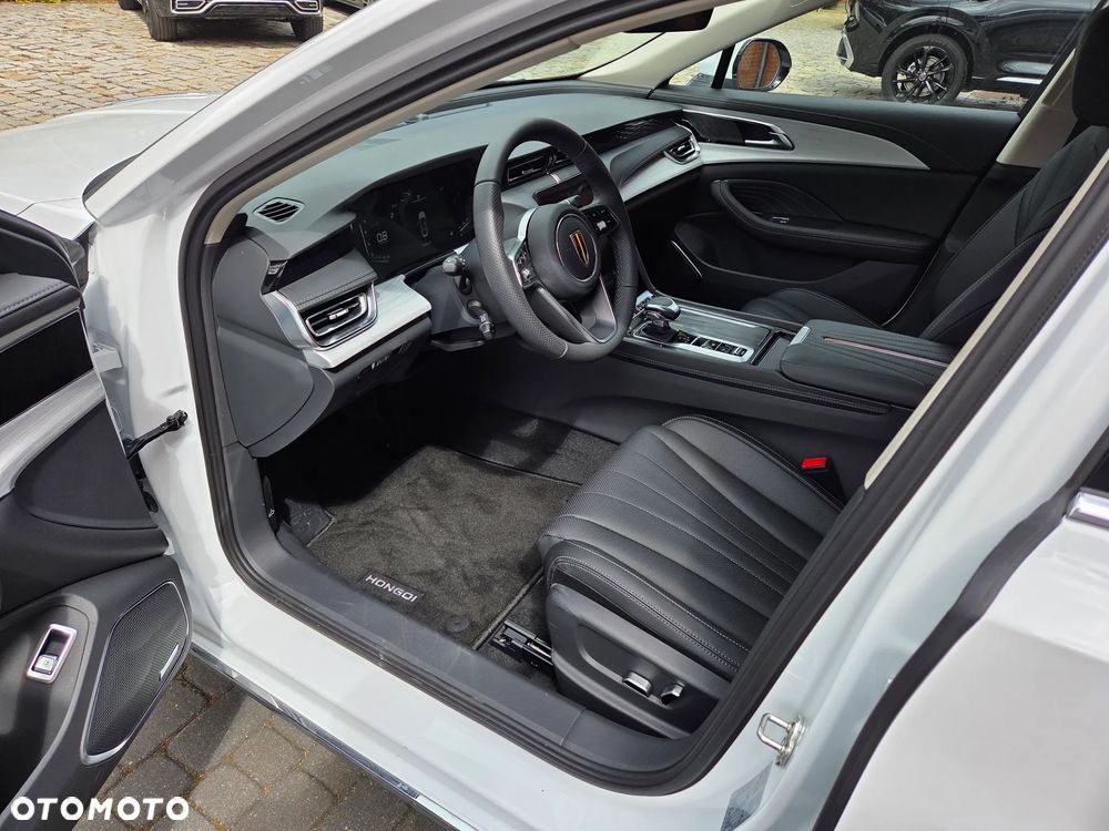 Hongqi H5 2.0T Comfort - 14