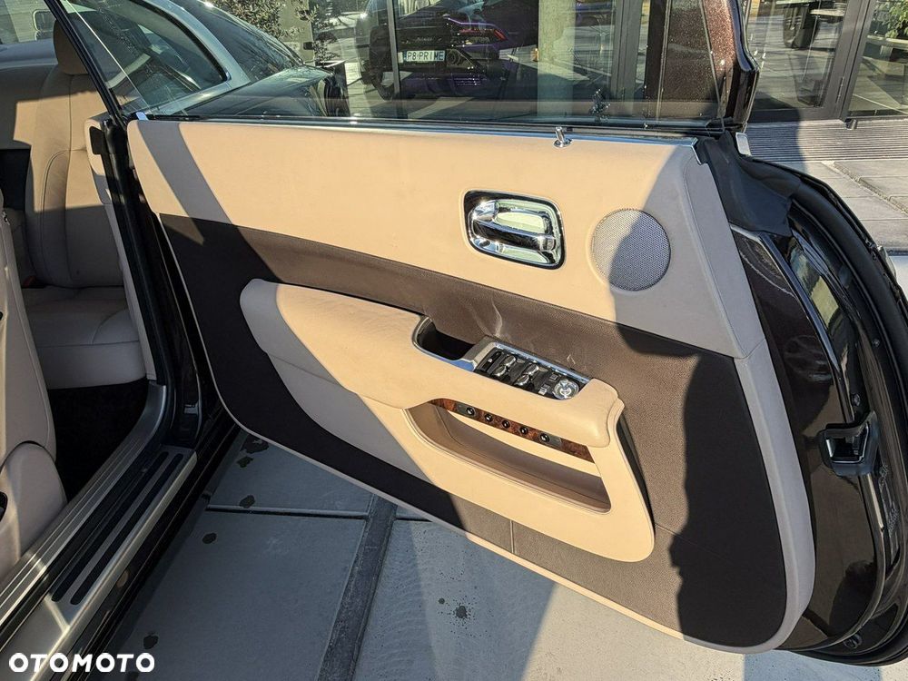 Rolls-Royce Wraith - 9