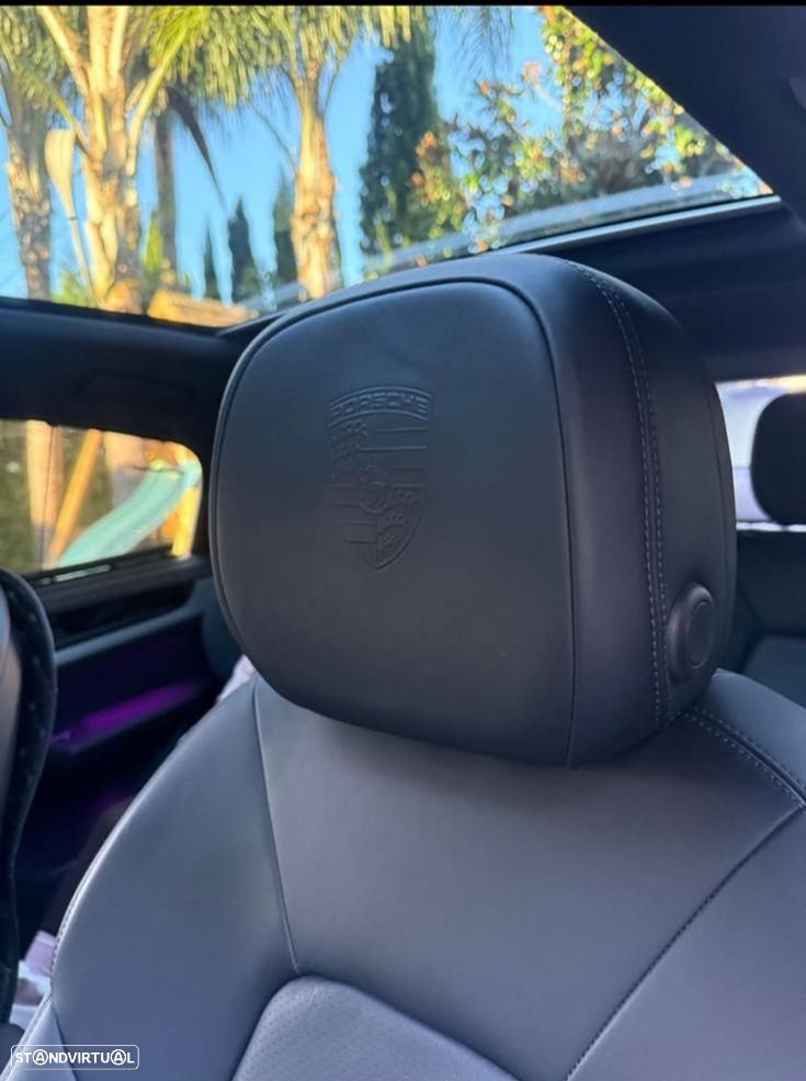 Porsche Cayenne Coupé E-Hybrid Tiptronic S Black Edition - 11