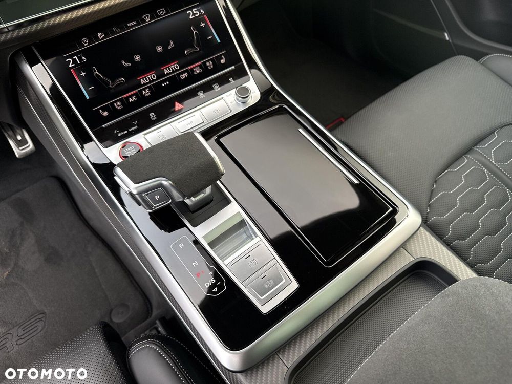 Audi RS Q8 - 15