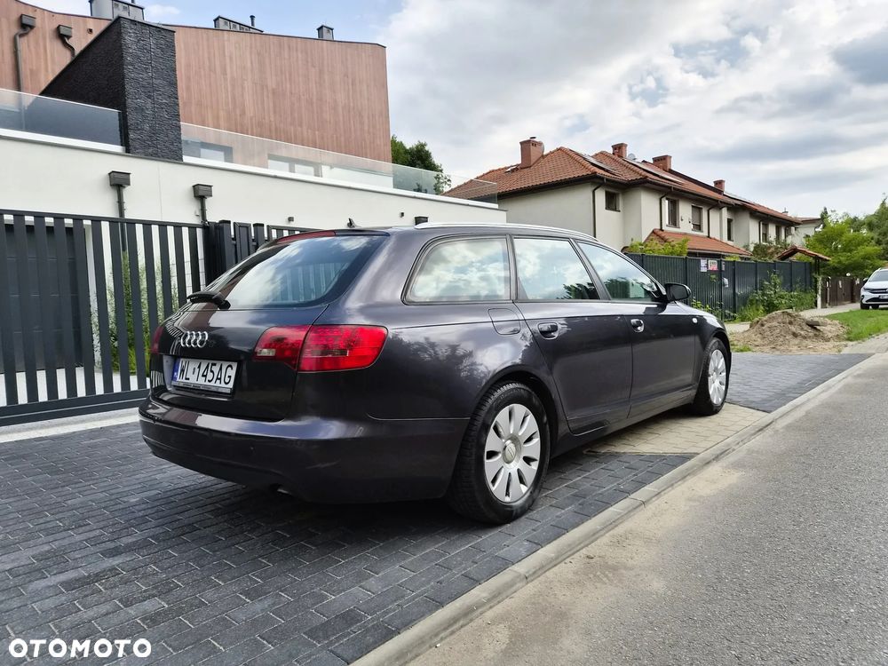 Audi A6 Avant - 4