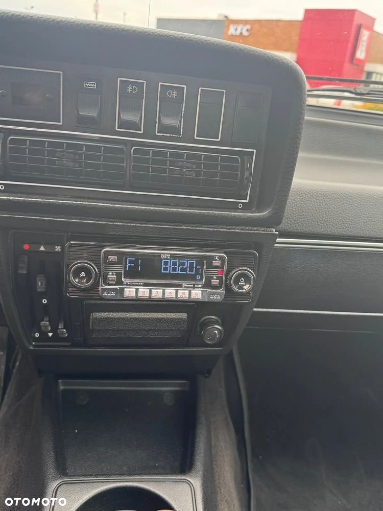 Opel Rekord E 2.0 GL - 12
