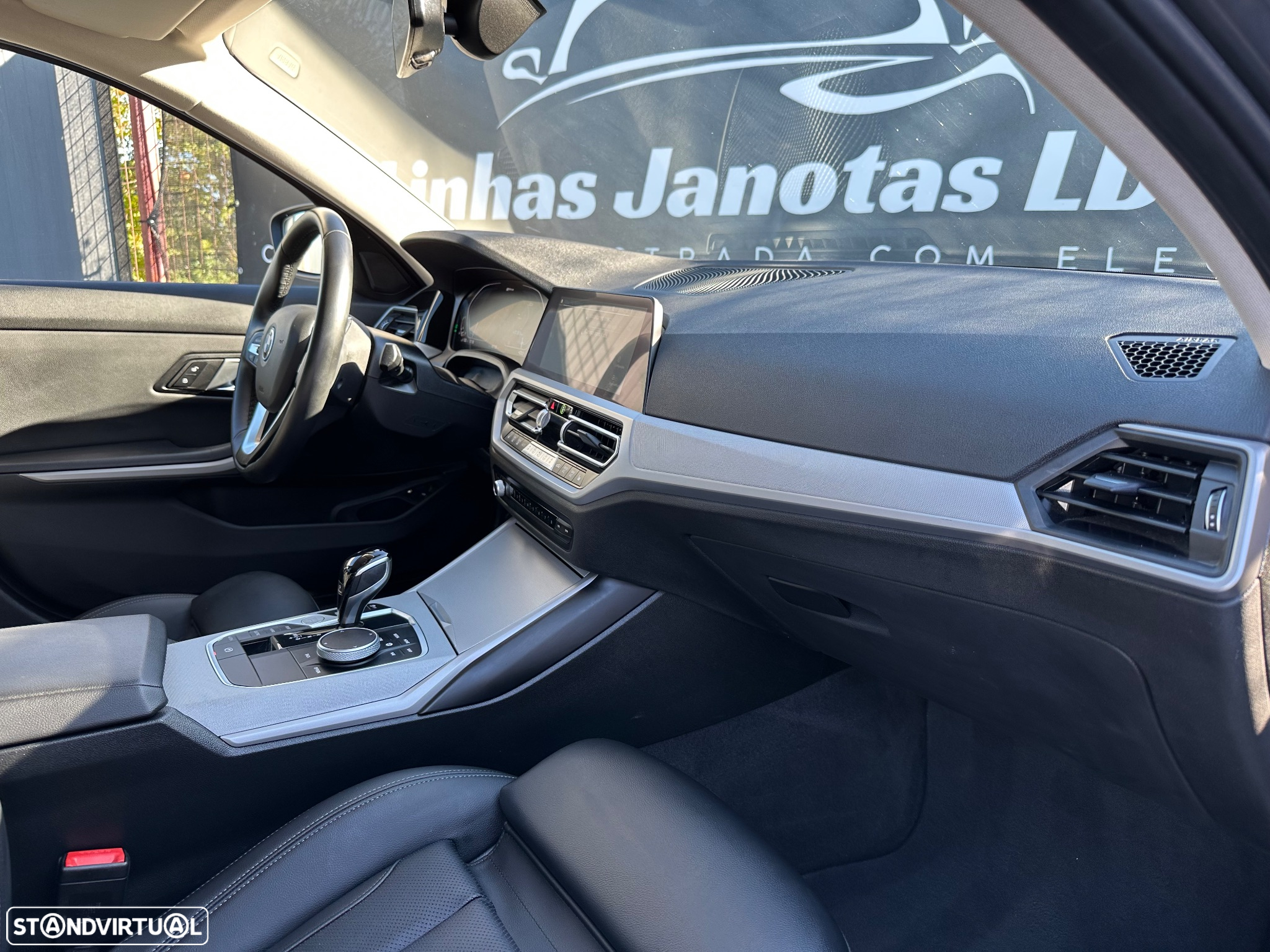 BMW 330 e Touring Aut. Advantage - 8