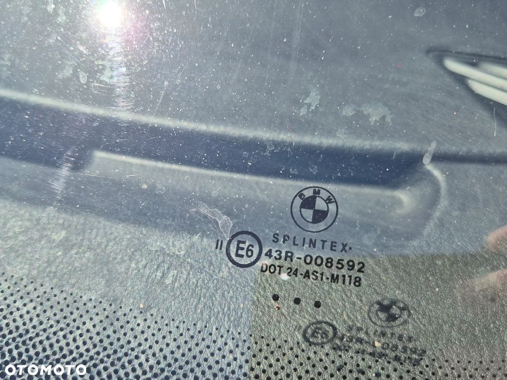 BMW Seria 5 520i - 25