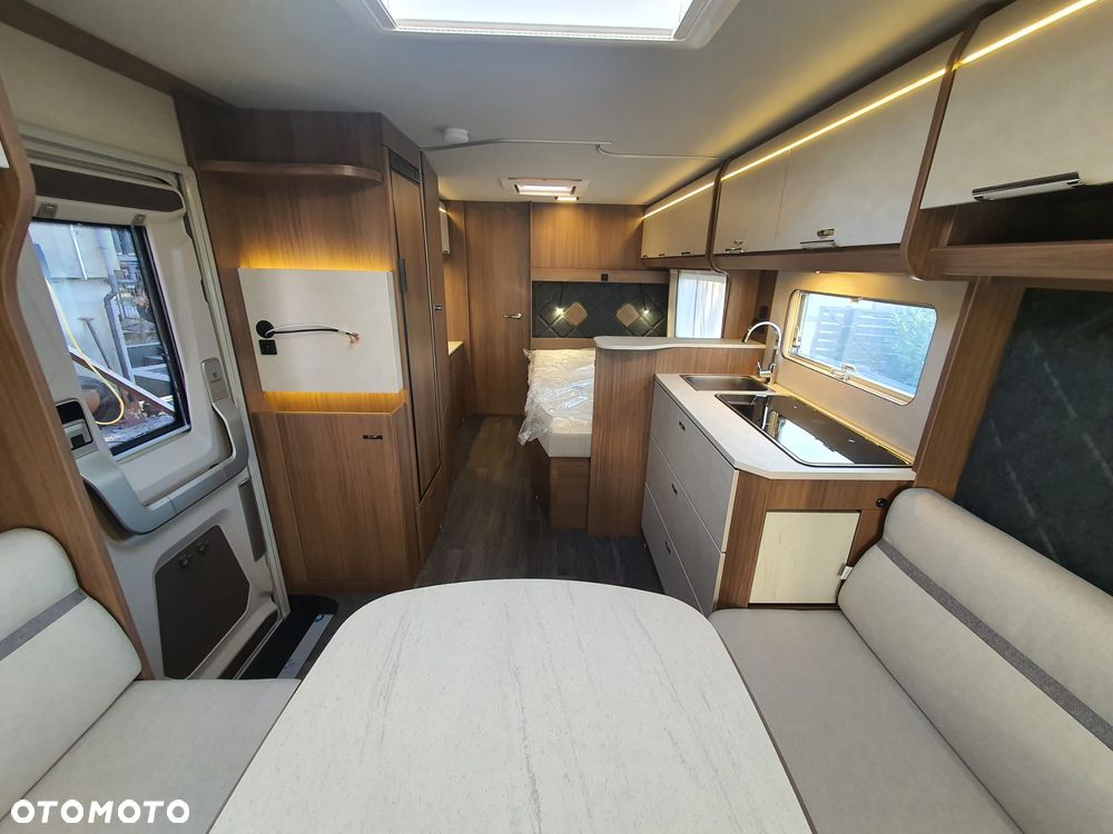 Tabbert CAZADORA 560 HTD 2,5 / zimowe ogrzewanie ALDE - 36