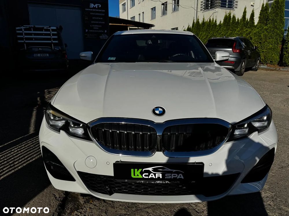 BMW Seria 3 318d M Sport - 18